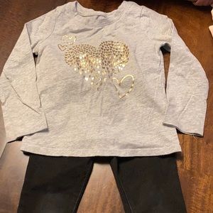Cat & Jack long sleeve t and jeggings